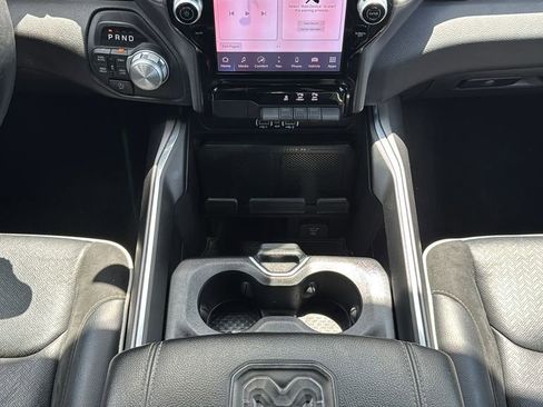 Used 2025 RAM 1500 Laramie AWD/4WD image 24