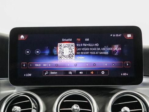 Used 2022 Mercedes-Benz GLC 300 image 15