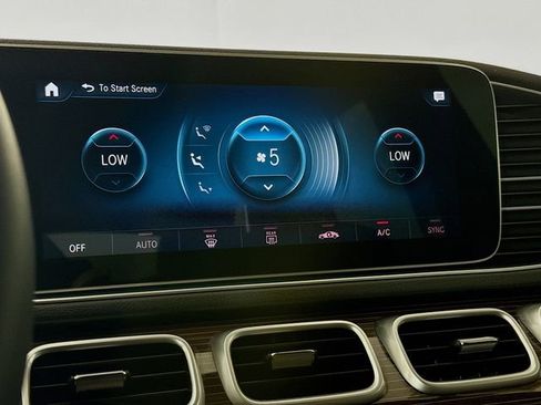 Used 2023 Mercedes-Benz GLE 350 4MATIC image 18