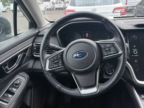 Used 2023 Subaru Outback Limited AWD/4WD image 12