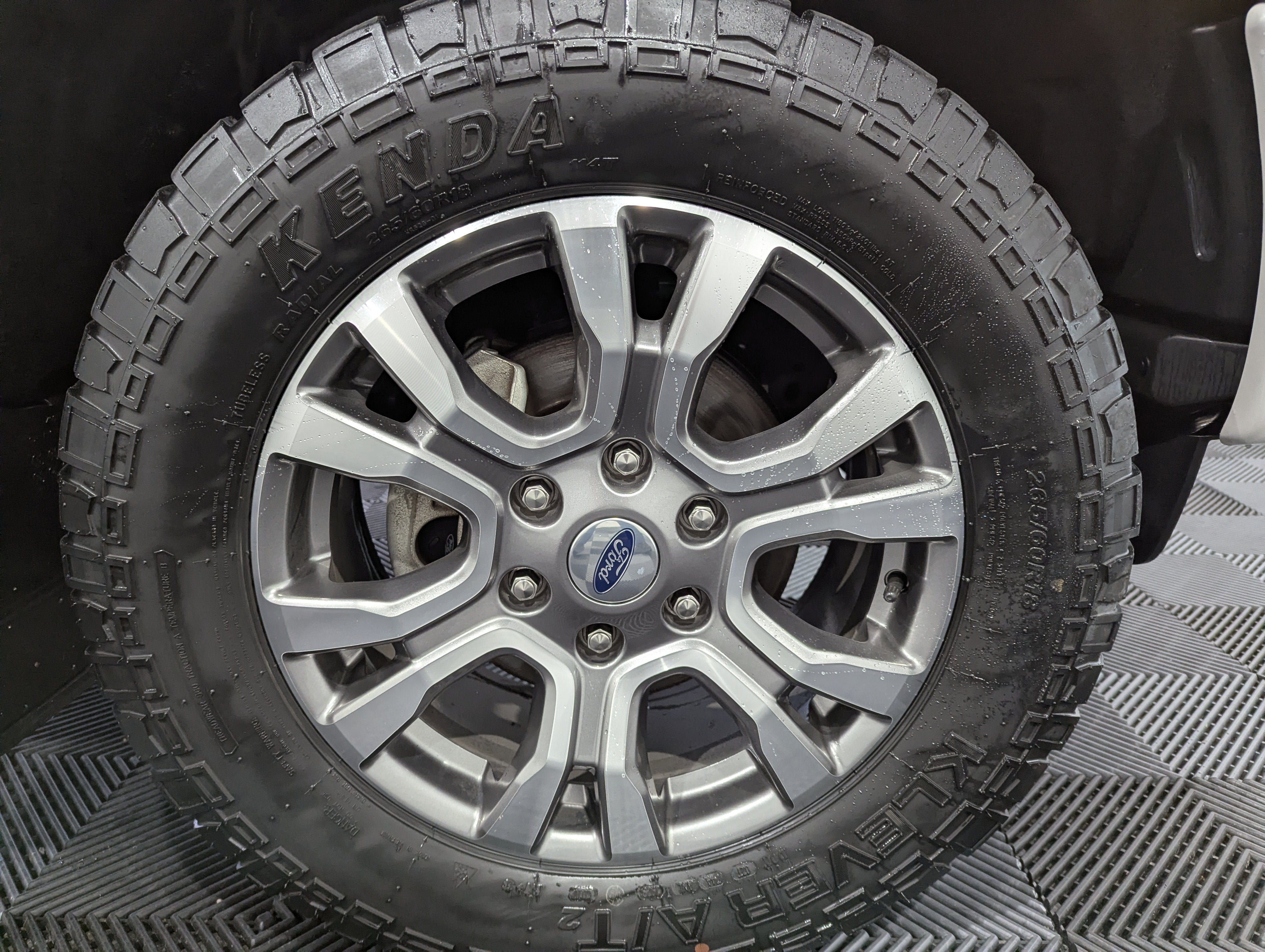 Used 2020 Ford Ranger Lariat w/ FX4 Off-Road Package AWD/4WD image 6