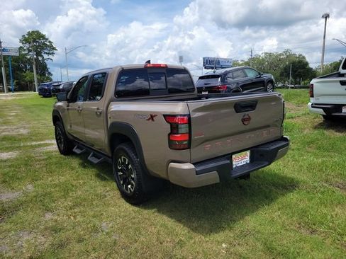 Used 2022 Nissan Frontier Pro-X RWD image 3