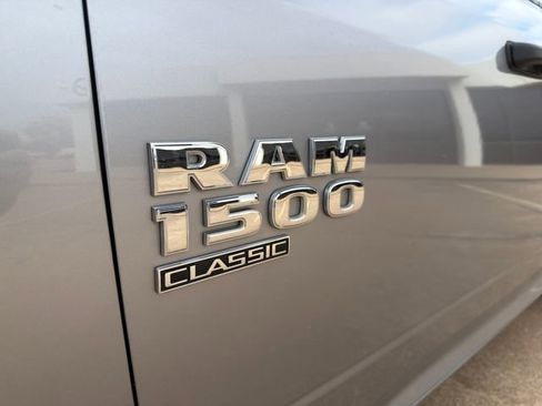 Used 2024 RAM 1500 Classic SLT image 9