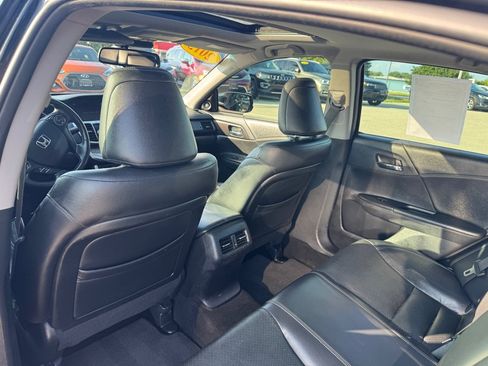 Used 2013 Honda Accord EX-L image 19