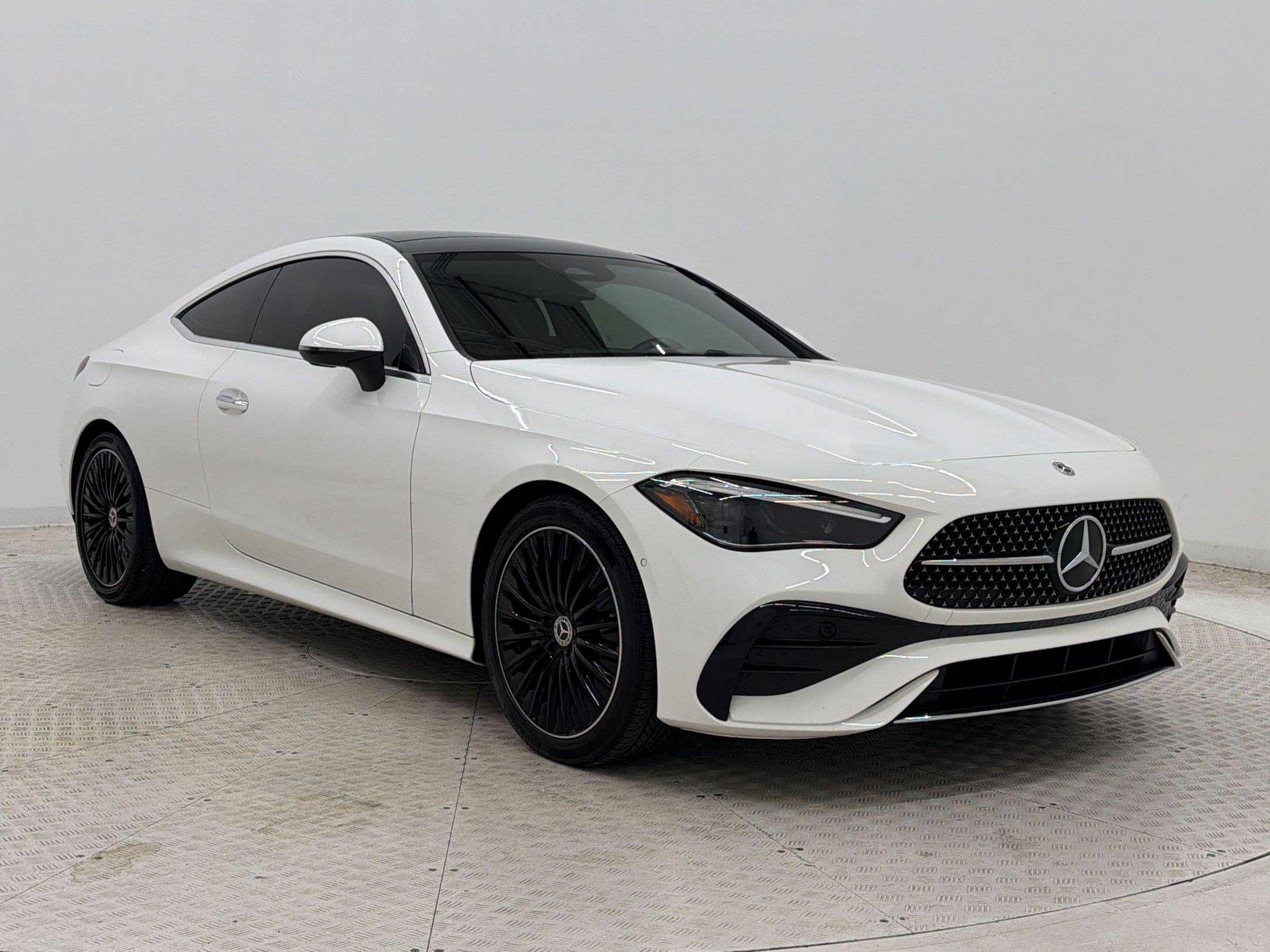 Used 2024 Mercedes-Benz CLE 300 4MATIC Coupe image 7