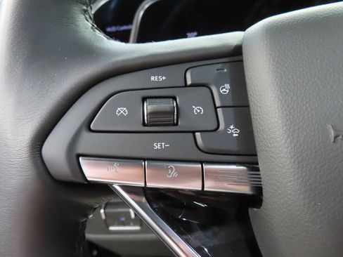 Used 2022 Cadillac Escalade ESV Sport w/ Touring Package AWD/4WD image 65