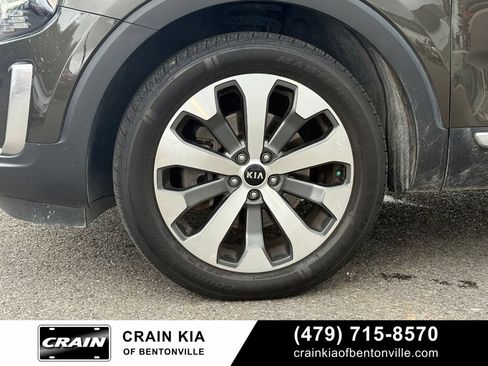 Used 2020 Kia Telluride S FWD image 29