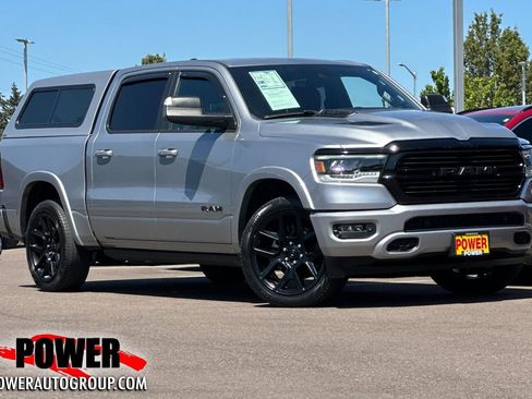 Used 2022 RAM 1500 Laramie AWD/4WD image 1