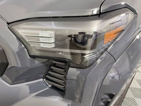 Used 2024 Toyota Tacoma TRD Sport image 18