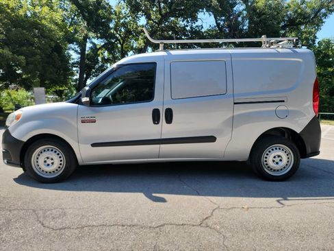 Used 2019 RAM ProMaster City Tradesman FWD image 4