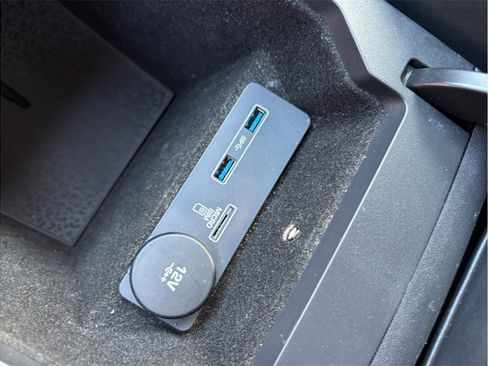 Used 2018 Jaguar E-PACE First Edition AWD/4WD image 35