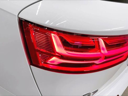 Used 2017 Audi Q7 3.0T Premium Plus w/ Premium Plus Package image 33