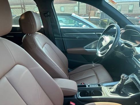 Certified 2024 Audi Q3 2.0T Premium Plus AWD/4WD image 10
