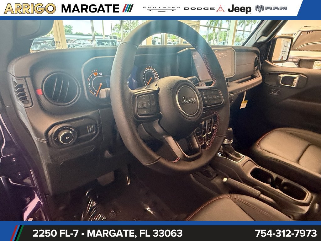 Used 2026 Jeep Wrangler Unlimited Rubicon 392 w/ Quick Order Package 27X Moab AWD/4WD image 10