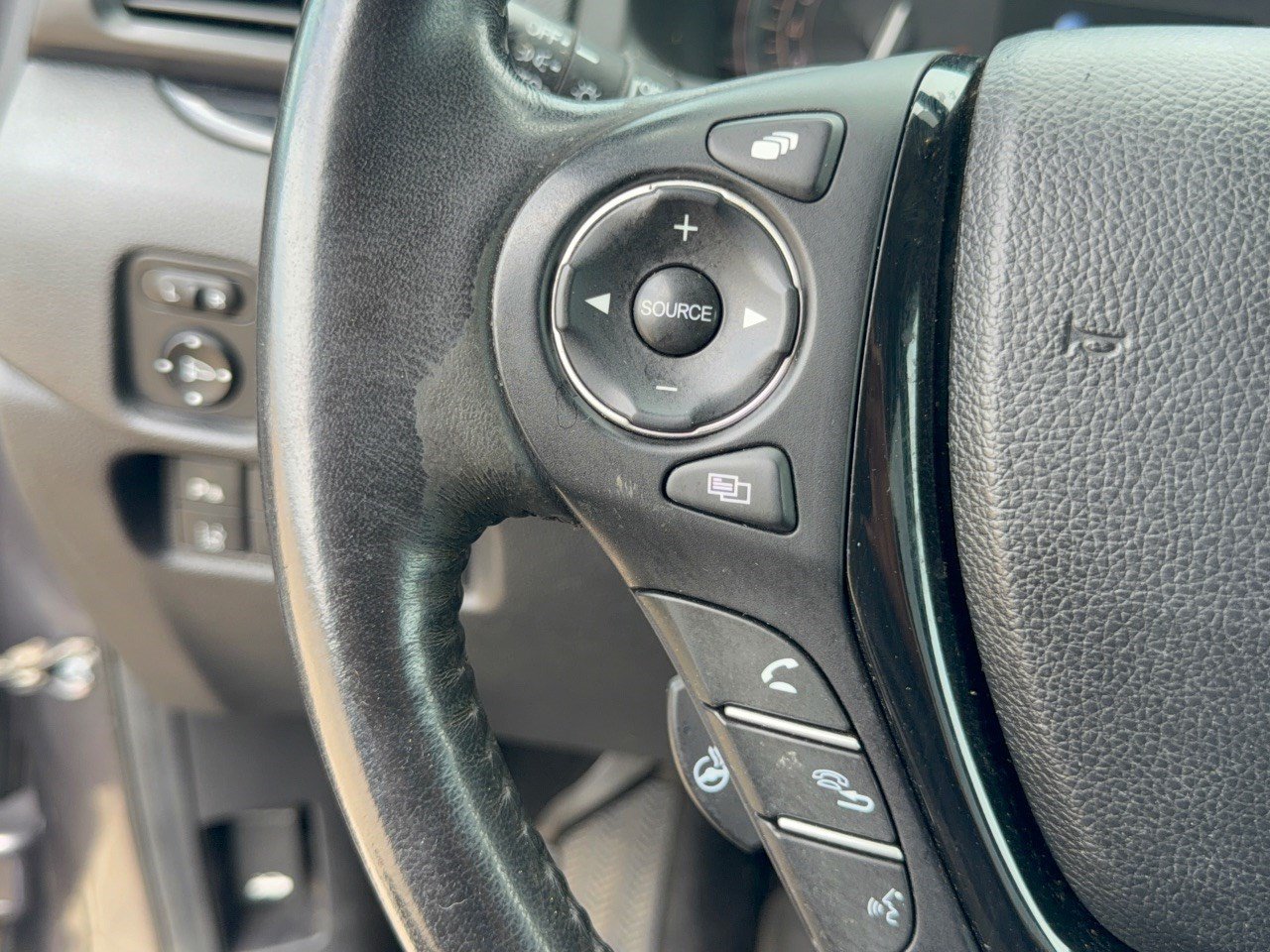 Used 2019 Honda Ridgeline RTL-E image 18