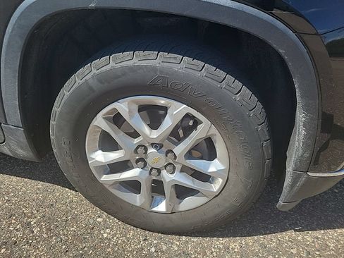 Used 2019 Chevrolet Traverse LT AWD/4WD image 25