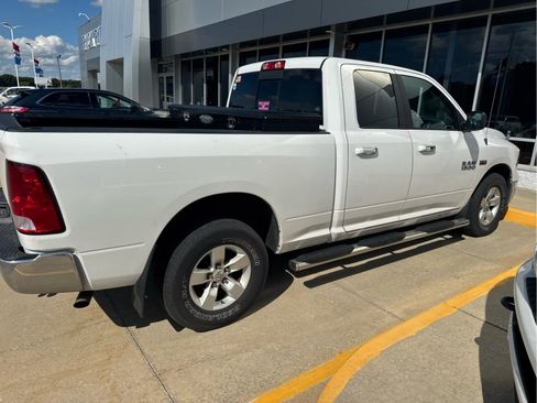 Used 2018 RAM 1500 Classic SLT RWD image 2