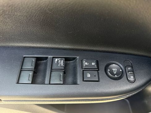 Used 2017 Honda Accord Sport image 15