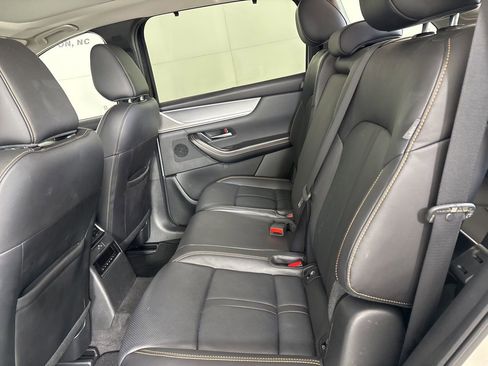 Used 2025 MAZDA CX-90 Plug-In Hybrid w/Premium Sport image 18