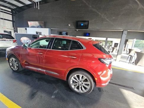 Used 2022 Buick Envision Avenir w/ Technology Package II AWD/4WD image 4