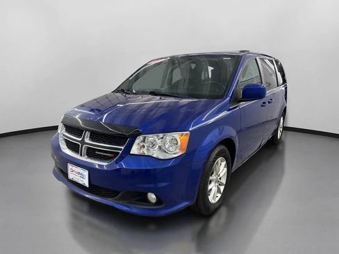 Used 2020 Dodge Grand Caravan SXT FWD image 4