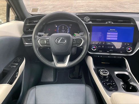 Used 2023 Lexus RZ 450e Premium image 5