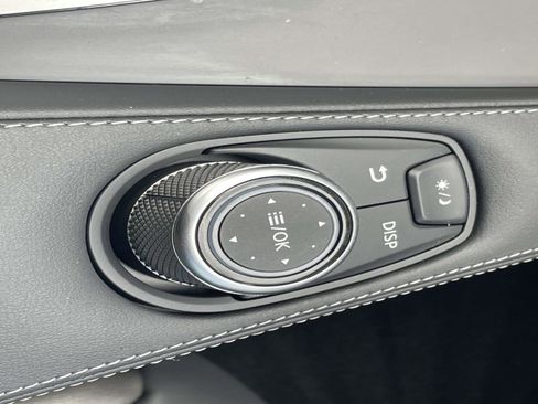 Certified 2025 INFINITI QX50 Luxe image 22