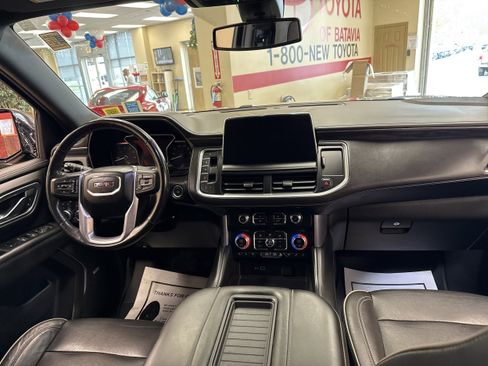 Used 2021 GMC Yukon SLT w/ SLT Luxury Plus Package AWD/4WD image 36