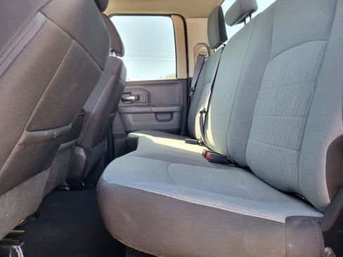 Used 2024 RAM 1500 Classic SLT image 10