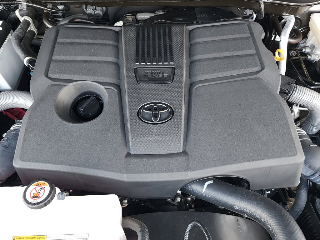 Used 2025 Toyota Tundra Limited w/ TRD Off-Road Package AWD/4WD image 24