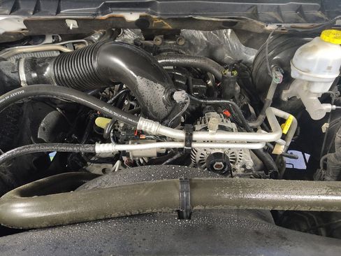 Used 2021 RAM 1500 Tradesman w/ Chrome Plus Package image 30