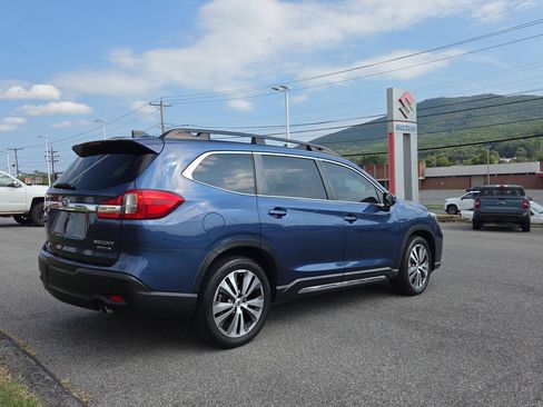 Used 2021 Subaru Ascent Limited w/ Technology Package AWD/4WD image 3