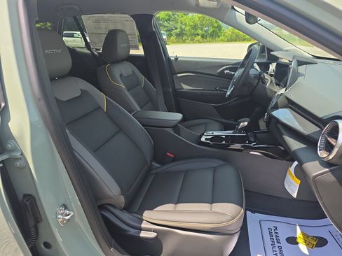 New 2026 Chevrolet Trax ACTIV FWD image 26