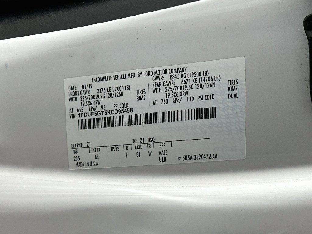 Used 2019 Ford F550 2WD Regular Cab Super Duty image 34