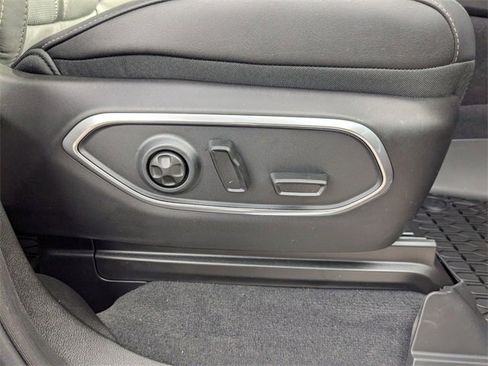 New 2025 Jeep Wagoneer Series II image 39