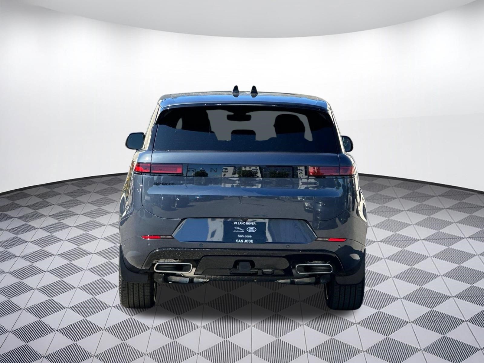 New 2026 Land Rover Range Rover Sport Dynamic SE AWD/4WD image 9