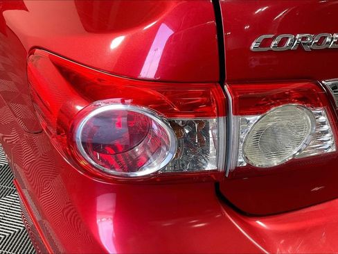 Used 2011 Toyota Corolla S FWD image 36