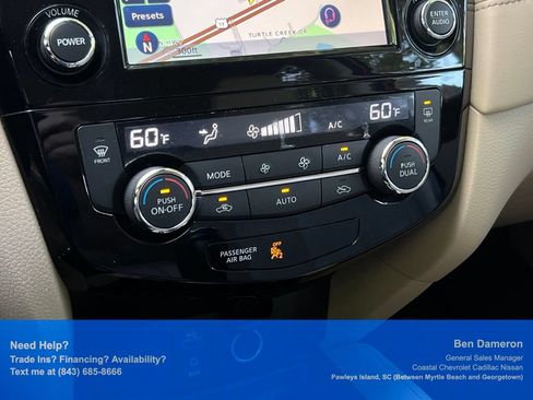 Used 2017 Nissan Rogue SL AWD/4WD image 37