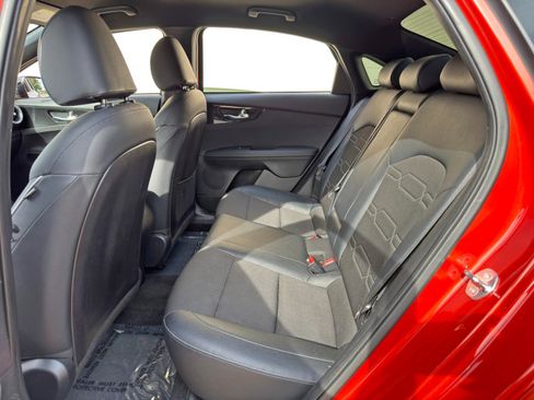 Used 2022 Kia Forte GT-Line image 34