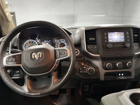 Used 2020 RAM 1500 Big Horn AWD/4WD image 8