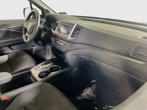 Used 2019 Honda Passport Sport image 26