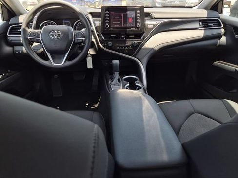 Used 2024 Toyota Camry LE FWD image 23