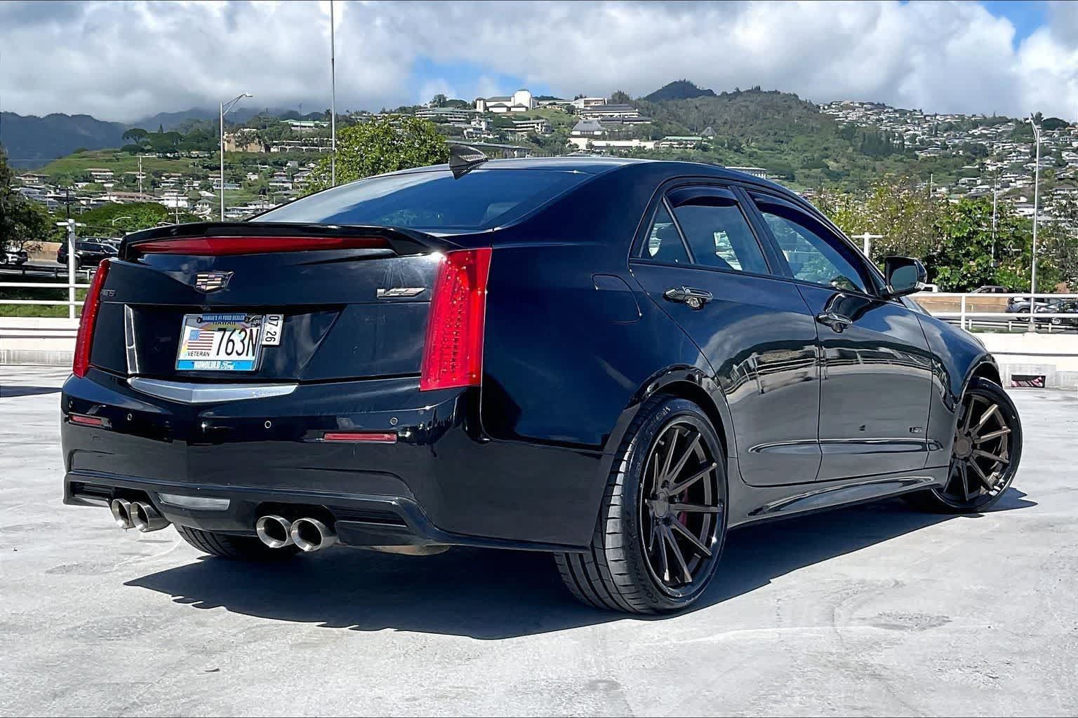 Used 2017 Cadillac ATS V w/ Luxury Package RWD image 22