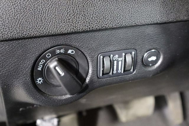 Used 2023 Dodge Charger SXT RWD image 27