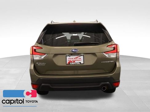 Used 2023 Subaru Forester Limited AWD/4WD image 3