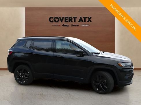 New 2026 Jeep Compass Latitude AWD/4WD image 6