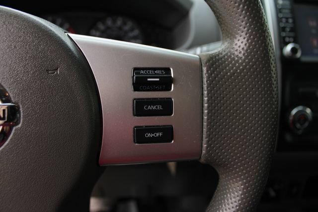 Used 2019 Nissan Frontier SV AWD/4WD image 7