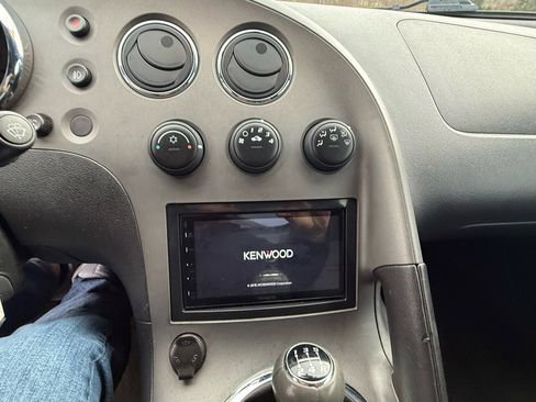 Used 2008 Pontiac Solstice Convertible w/ Preferred Package image 16