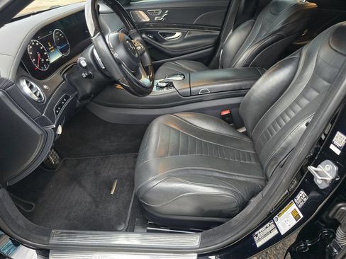 Used 2019 Mercedes-Benz S 560 4MATIC Sedan image 13