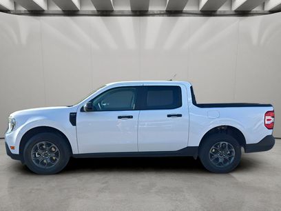 New 2025 Ford Maverick XLT w/ Equipment Group 301A